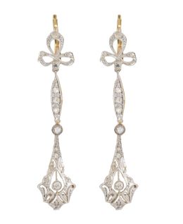 348.  Pendientes largos de diamantes de pp. S. XX, con lágrima de diamantes que pende de barrita y lazo superior
