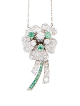 337.  Pendentif flor años 30 de brillantes y esmeraldas con cadena fina 