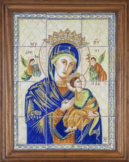 1156.  Panel de doce azulejos de cerámica esmaltada con la Virgen y el Niño.Talavera Niveiro, S. XX.