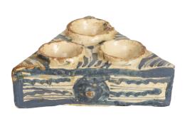1076.  Especiero de cerámica esmaltada en azul de cobalto.Teruel, S. XVIII.