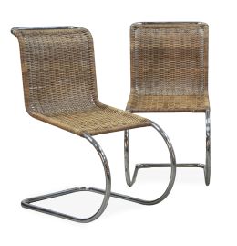 1297.  Mies van der RohePareja de sillas modelo MR 533 de acero tubular niquelado y mimbre.Diseño creado en 1934. S. XX.