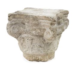 1172.  Capitel de mármol tallado.S. XVI.