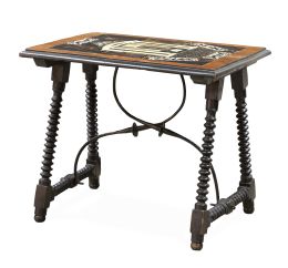 1150.  Bufete de madera de palosanto con hueso y carey.Trabajo mallorquín.El tablero del S. XVIILas patas del S. XIX.