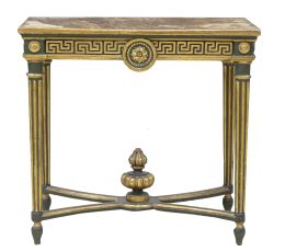 617.  Mesa de centro de madera tallada y dorada de estilo Carlos IV, S. XX, montada con tapa de ónix, S. XVIII - XIX.Trabajo español.