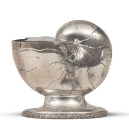 712.  "Spoon warmer" o calentador para cucharas de metal plateado.Inglaterra, segunda mitad del S. XIX.