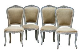 1231.  Juego de seis sillas estilo Luis XV de madera pintada de azul.S. XX.