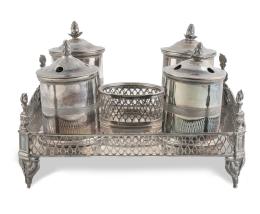 1169.  Escribanía Carlos IV de plata. Con marcas.Pedro Briosca, J. Gamero, Toledo, finales del S. XVIII.