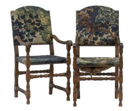 659.  Pareja de butacas de madera tallada de nogal, siguiendo modelos Luis XIII con tapicería antigua de Aubusson del S. XVII.Trabajo francés, h. 1900.