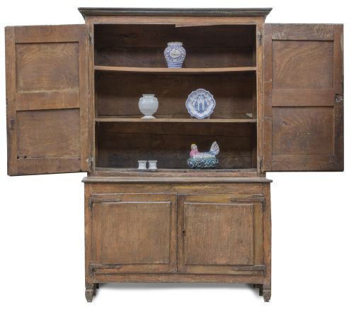 "Buffet a deux corps" de madera pintada.Trabajo francés, 