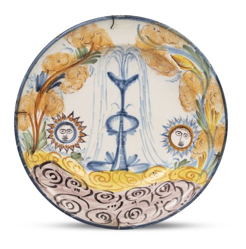 Plato de cerámica esmaltada y decoración esponjada con fuen