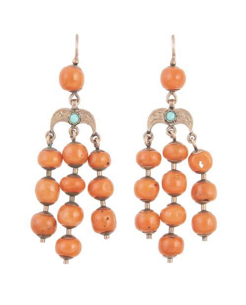 Conjunto de broche y pendientes S. XIX con cascadas de cuen