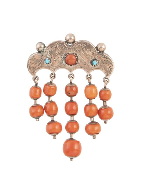 Conjunto de broche y pendientes S. XIX con cascadas de cuen