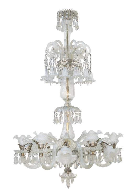 Lámpara de cristal tallado trasnparente de once brazos de l