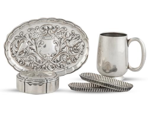 Lote de jarrita con marcas. Birmingham, Inglaterra, h. 1909