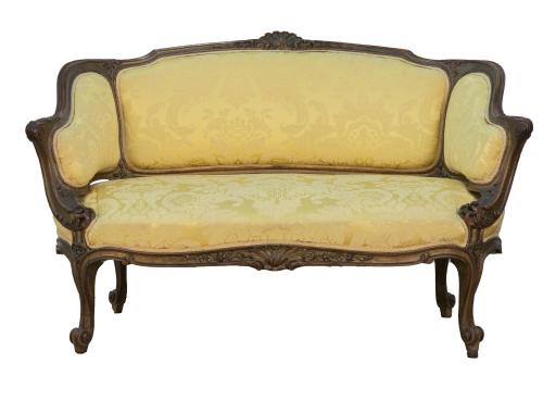 Sofá en corbeille de madera tallada y policromada.Trabajo