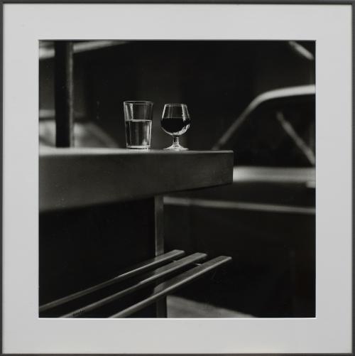 LUIS BAYLÓN (Madrid, 1958 - 2023)Un vicio (copa y agua), 