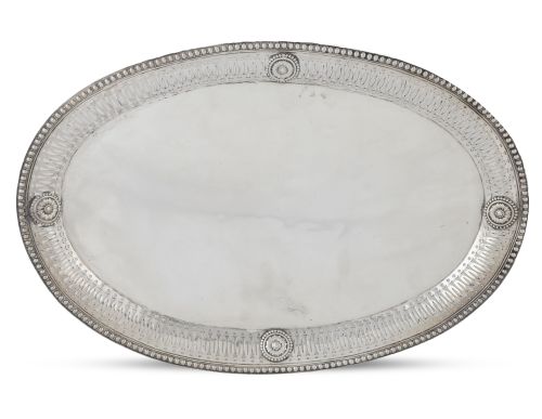 Fuente Carlos III de plata en su color. Con marcas.Antoni