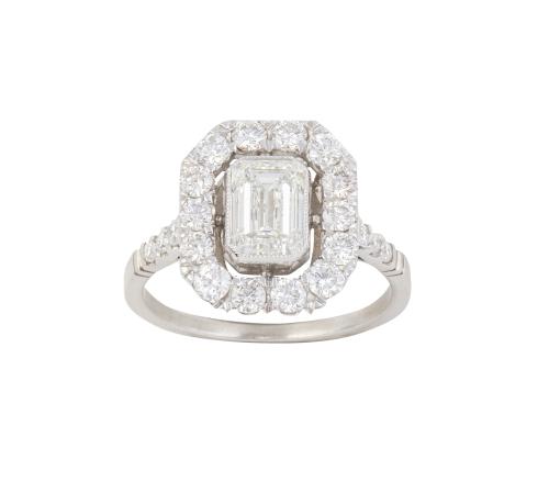 Sortija con diamante central talla esmeralda de 1,20 ct, co