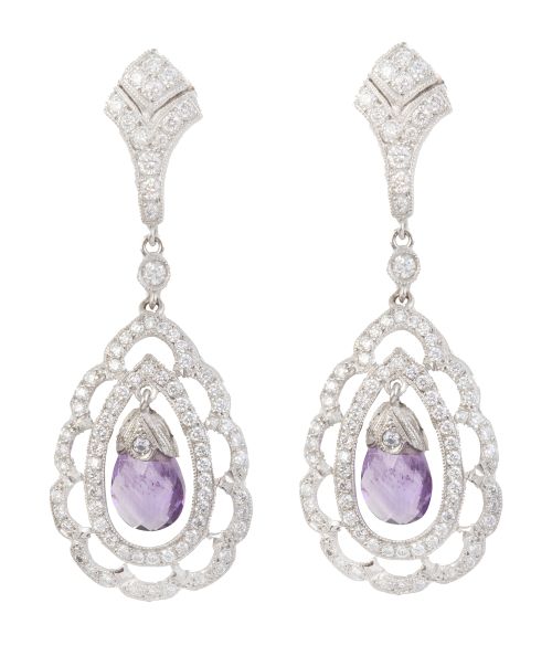 Pendientes largos estilo Belle Époque de brillantes, con di