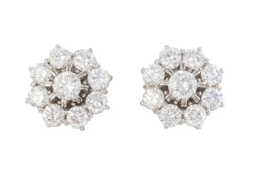 Pendientes rosetón de brillantes con centros de 1,10 ct apr