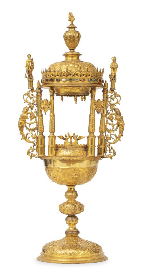 Copón-Custodia de bronce dorado.Centroeuropa, h. 1600.