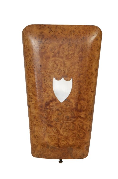 Estuche de costura con caja de madera de raíz y aplicación 