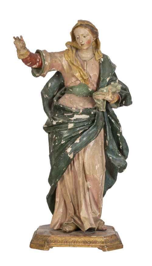 Virgen en madera tallada y policromada.España, S. XVIII.