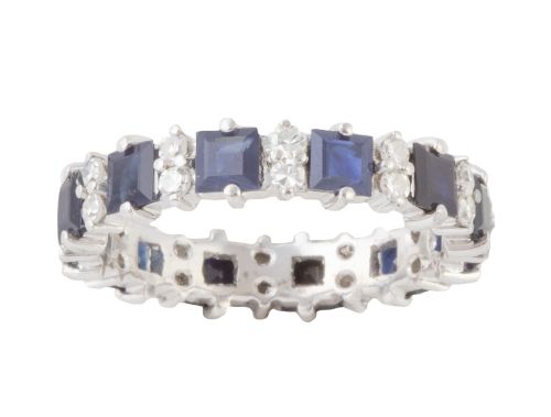 Sortija alianza completa de zafiros de talla cuadrada, entr