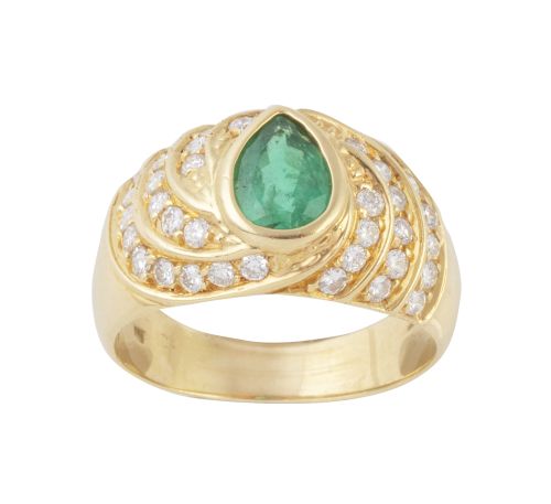 Sortija con esmeralda de talla pera de 0,80 ct aprox, y bri