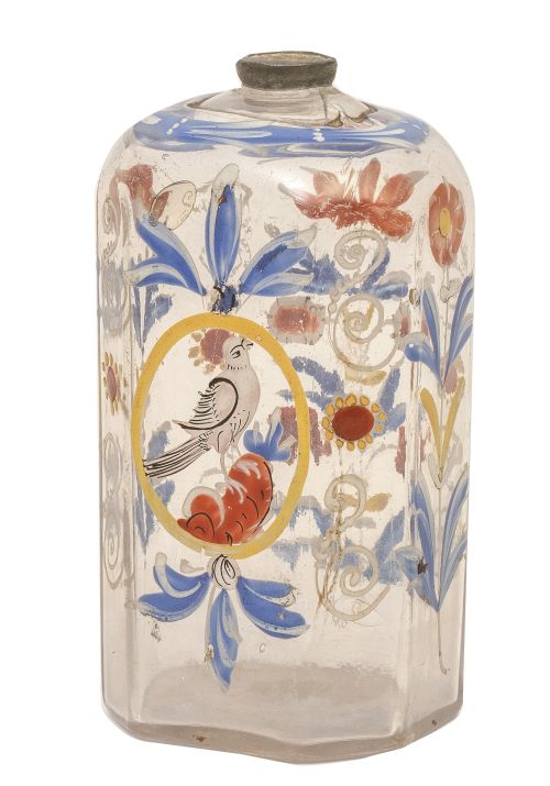 Garrafa de vidrio con flores pintadas y pajarito en un óval