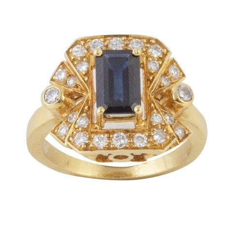 Sortija con zafiro rectangular central de 1,20 ct aprox. so