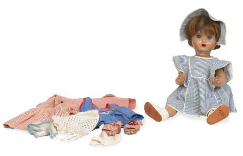 Mariquita Pérez.Muñeca de cartón piedra con ojos durmient