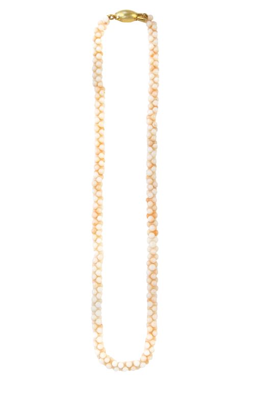 Collar  tubular de de cuentas de coral piel de ángel