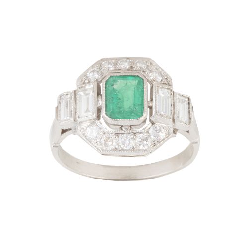 Sortija de esmeralda talla esmeralda central de 0,71 ct apr