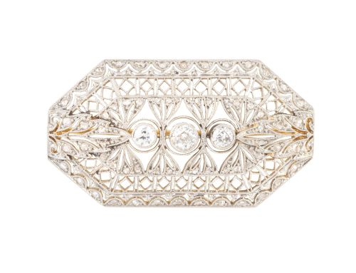 Broche placa Art-Decó con decoración calada, decorada con t