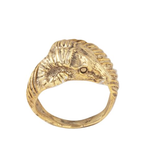 Sortija con cabeza y cola de carnero, con decoración grabad