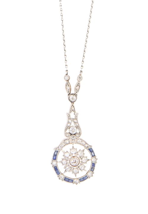 Delicado pendentif Art-Decó de diamantes y zafiros calibrad