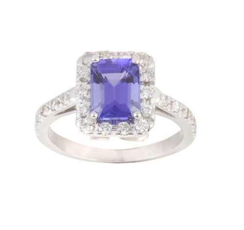 Sortija con tanzanita rectangular de 1,87 ct orlada de bril