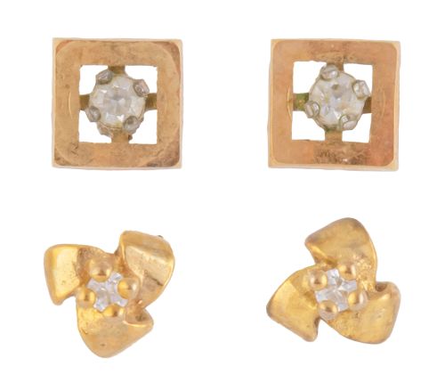 Lote de 7 pares de pendientes de diferentes diseños decorad