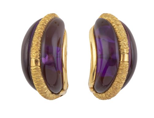 Pendientes de bandas arqueada de amatista, con línea centra