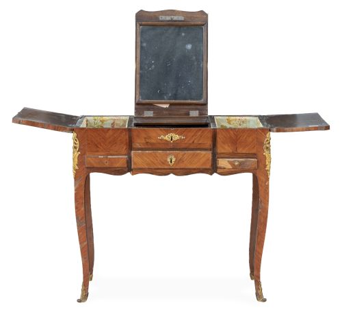 Mueble de tocador o "poudreuse" de estilo transción Luis XV