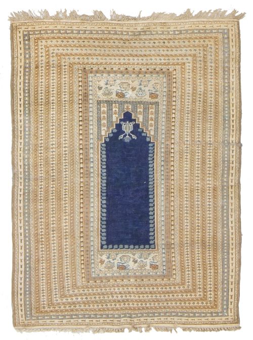 Alfombra turca de colección anudada en seda sobre trama de 