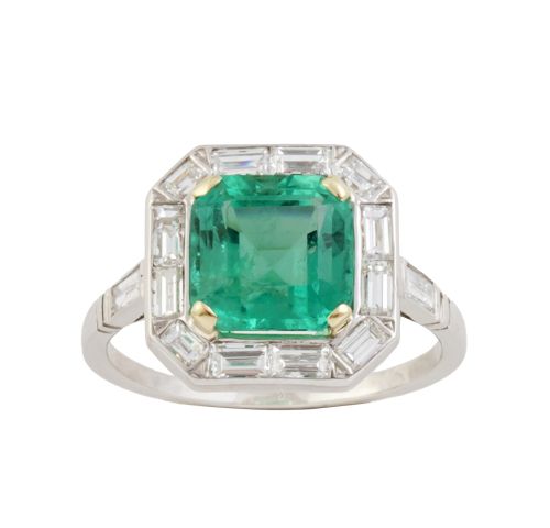 Sortija de esmeralda cuadrada de 2,44 ct aprox. enmarcada p