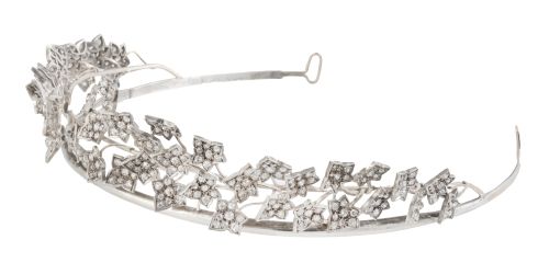 Diadema de pp. S. XX  con hojas de parra cuajadas de brilla