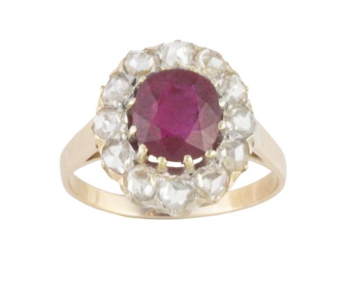 Sortija rosetón de rubí central de 2,06 ct orlado de diaman