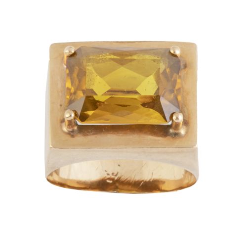 Sortija cuadrangular años 70 con citrino central