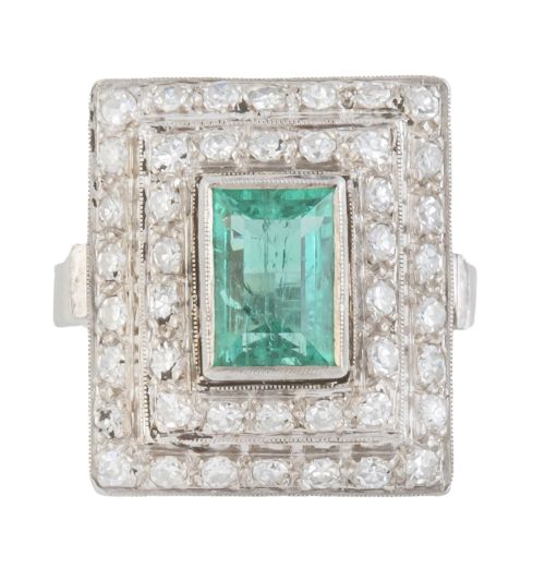 Sortija con esmeralda rectangular de 1,70 ct aprox. y doble