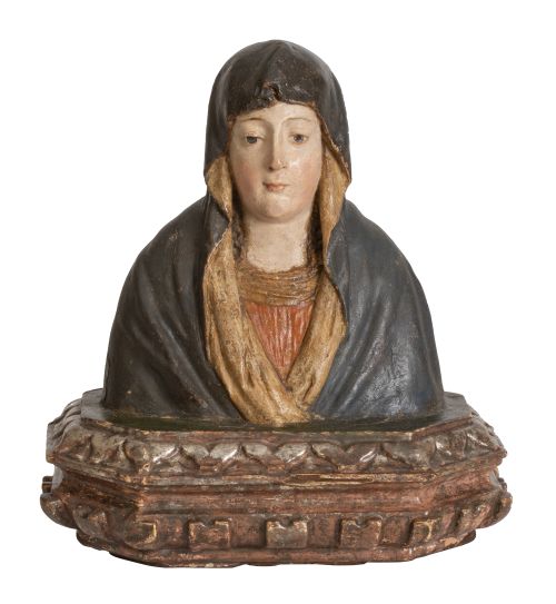 Dolorosa.Busto de madera tallada y policromada, sobre pea