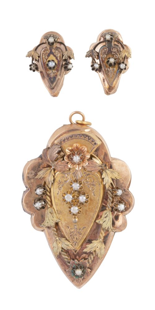 Conjunto de colgante y pendientes isabelinos S. XIX decorad