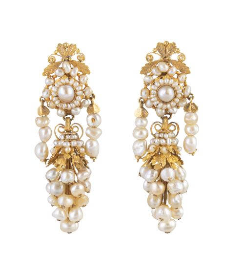 Pendientes largos valencianos S. XIX con perlas naturales d